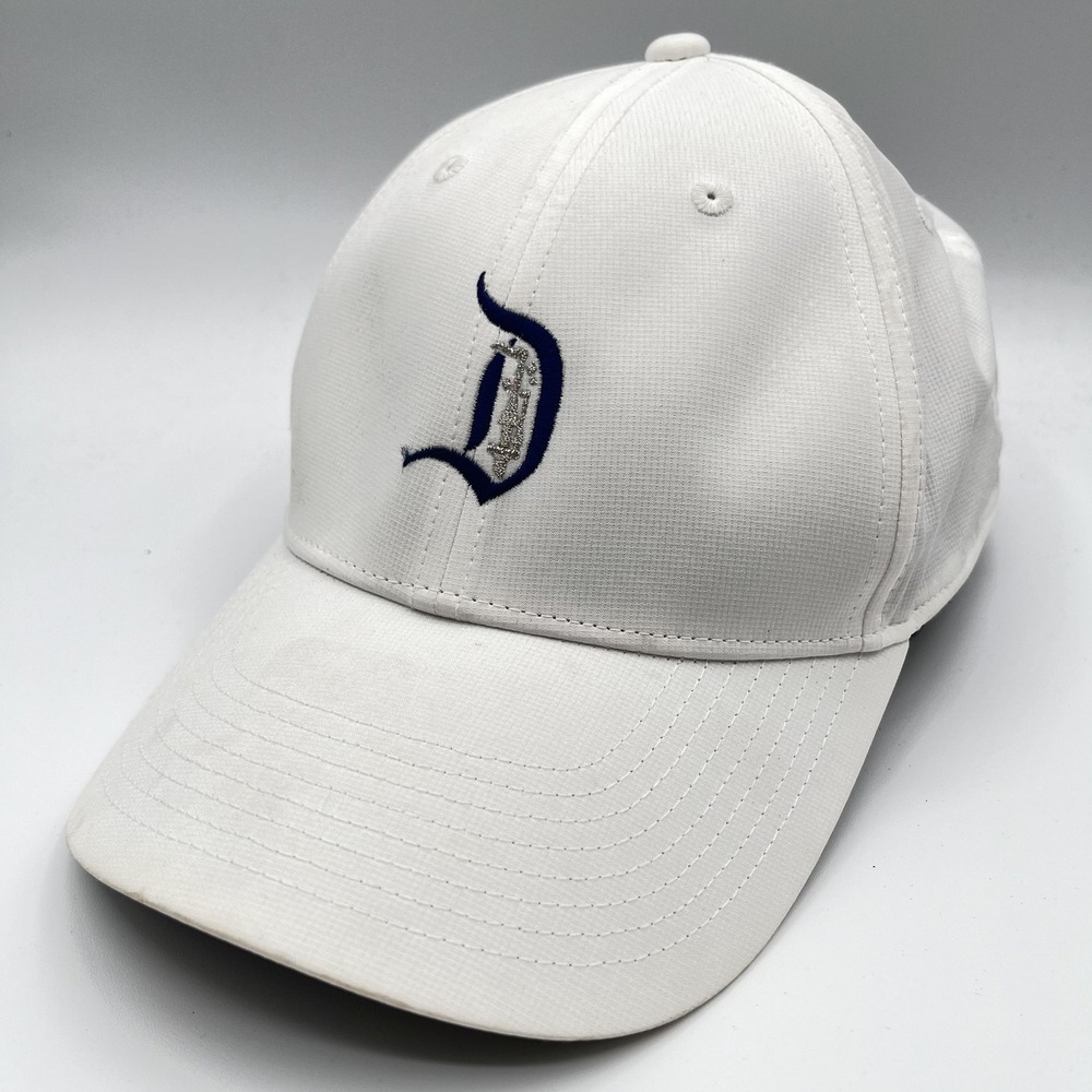 Disney Parks Nike Hat Cap‎ Strap Back Castle Turret White Legacy91 D Logo Golf